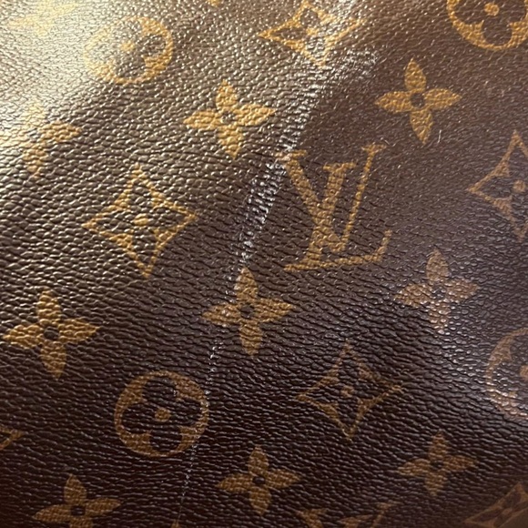 Louis Vuitton Inventeur Waterproof Keep All - Picture 8 of 8